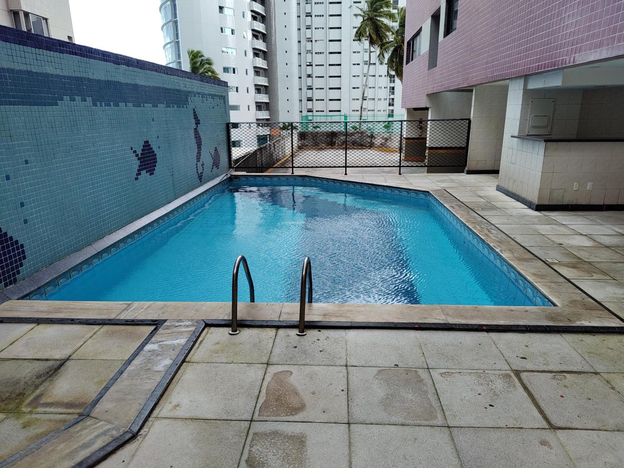 Boa Viagem Flats Apto 201 *